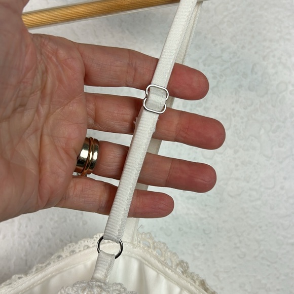 Superdown Del Crochet Keyhole Dress in White Small - Picture 5 of 8